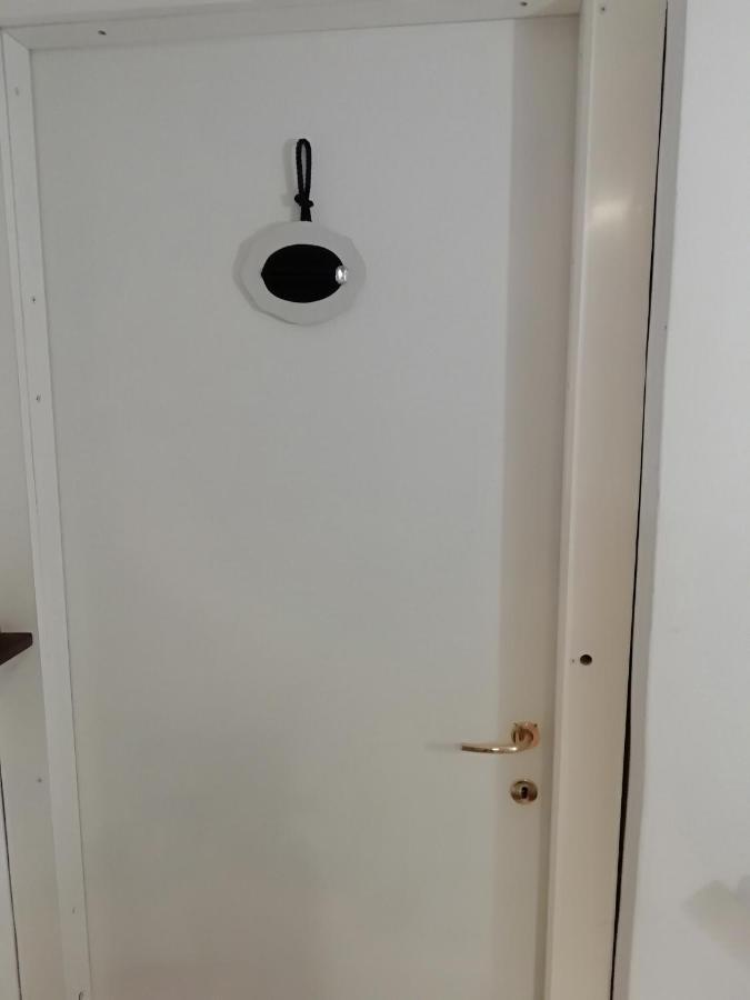 Le Pinelle Bed & Breakfast Terni Bagian luar foto