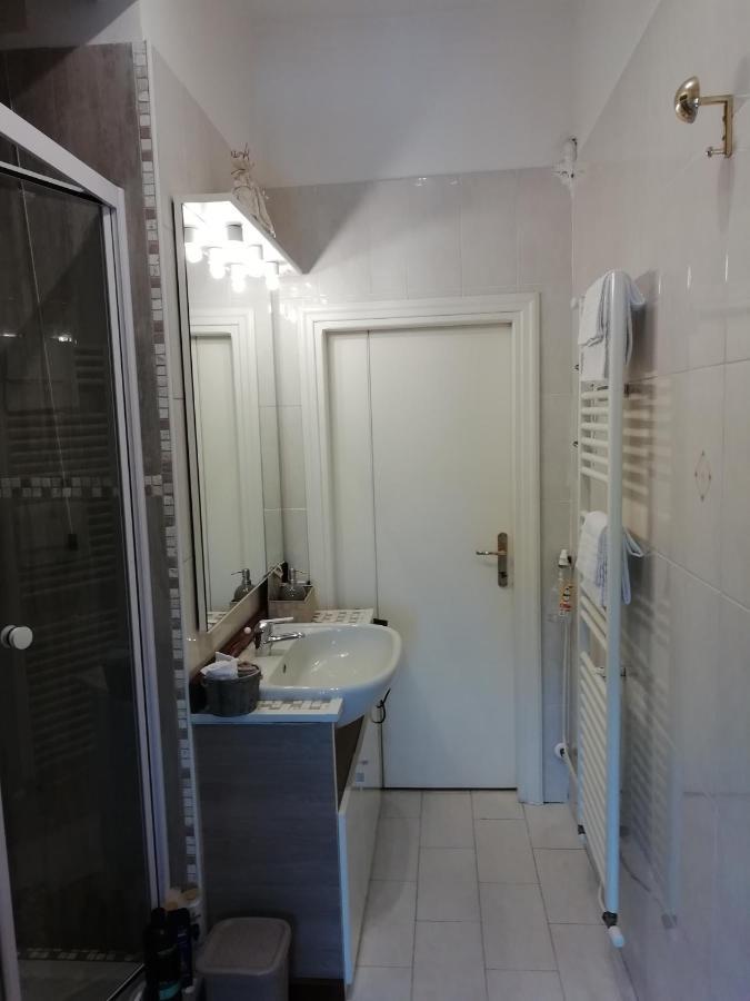 Le Pinelle Bed & Breakfast Terni Bagian luar foto