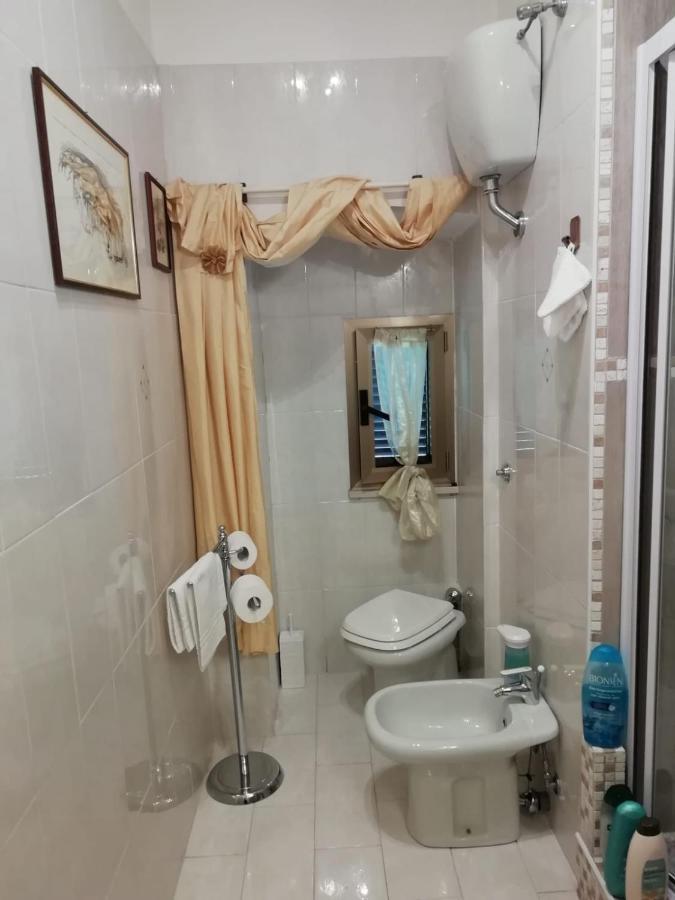 Le Pinelle Bed & Breakfast Terni Bagian luar foto
